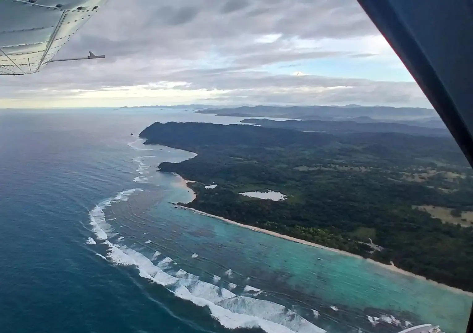 Busuanga Scenic Flight